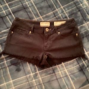 Bullhead shorts